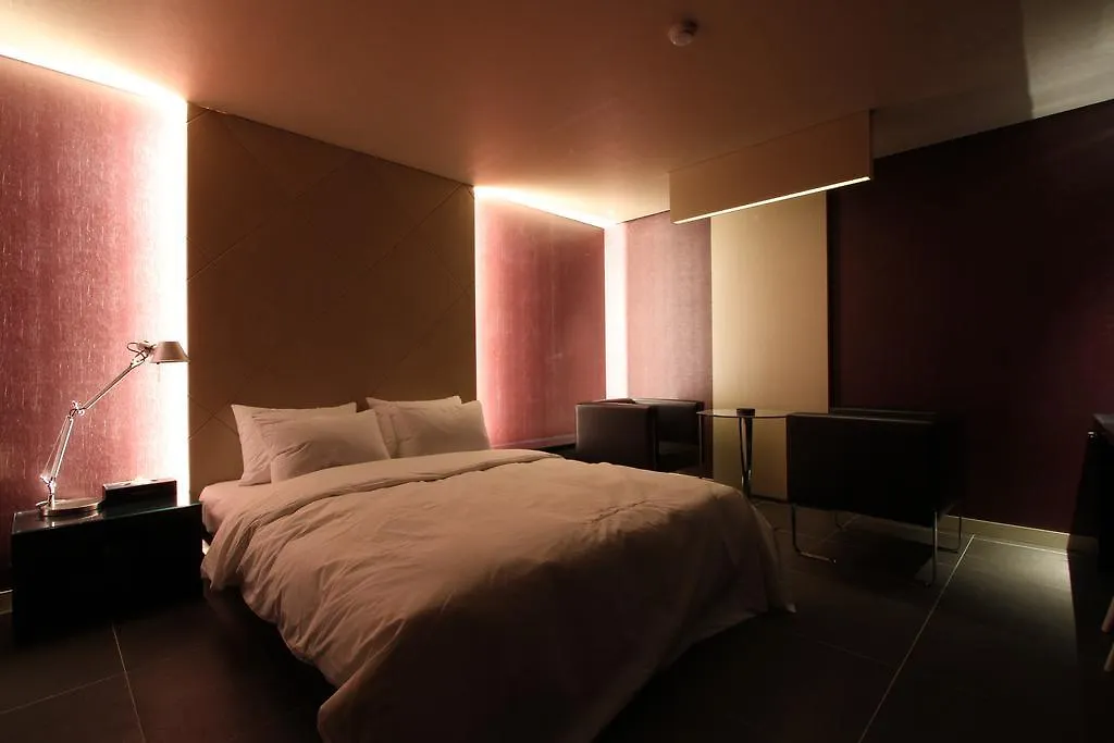 **  Valentine Hotel 고양 대한민국