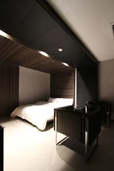 **  Valentine Hotel 고양 대한민국